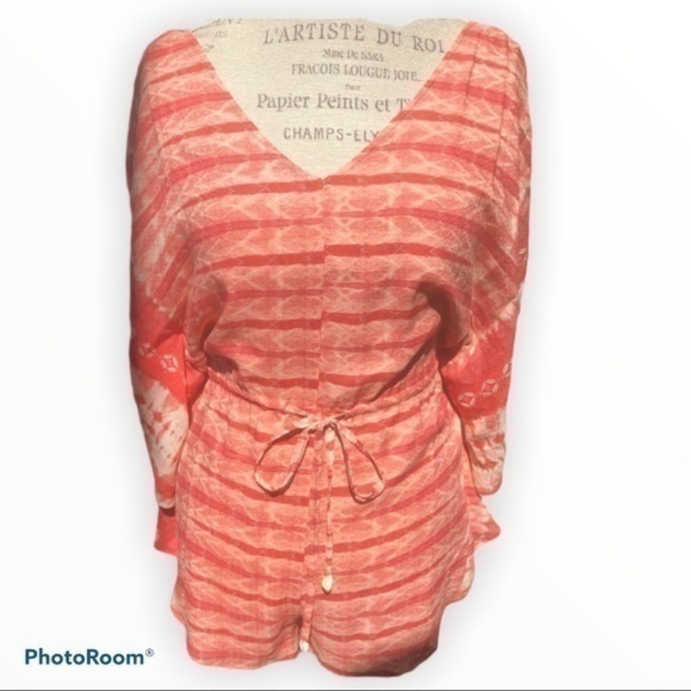 NWT Sexy Romper    S3